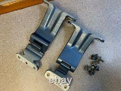 18 Ford Transit Custom Facelift Drivers Right Rear Door Hinge Pair & Bolts